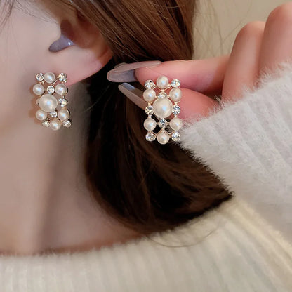 Conjunto de Joias de Pérola e Cristal Atemporal